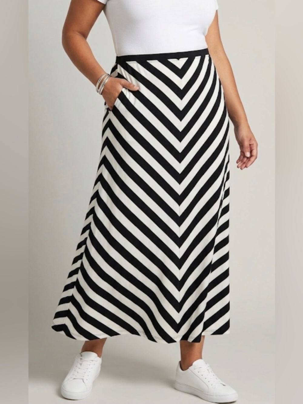 Chelsea & Theodore Diagonal Striped A-Line Skirt